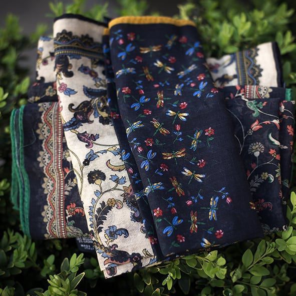 Pocket-Squares-from-Drakes