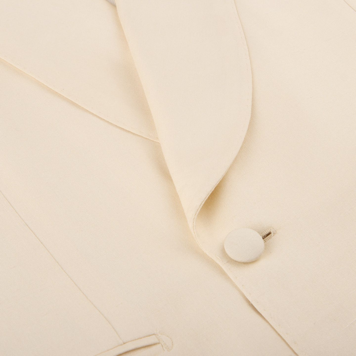 white shawl collar dinner jacket