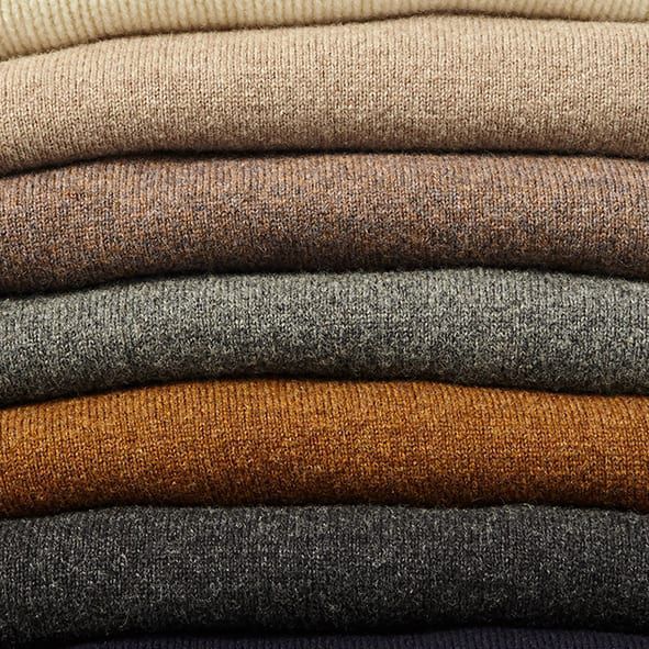 Casual sweaters at Baltzar